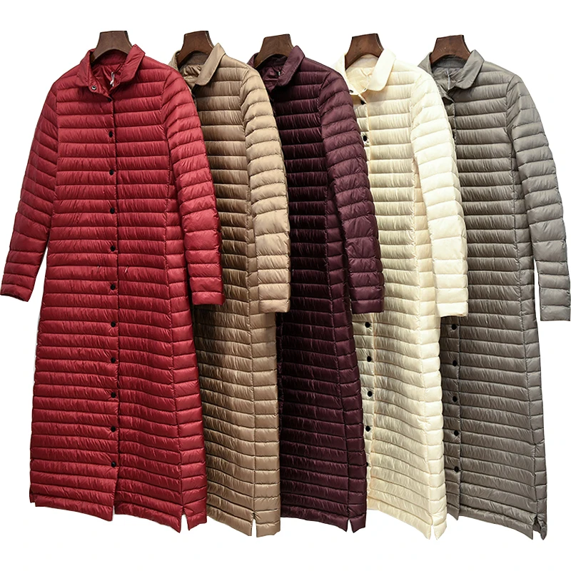 Женское сверхтеплое пальто на белом утином пуху длинное облегающее однотонное