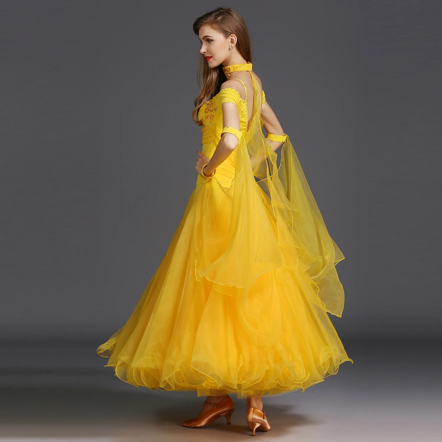 Женская юбка с короткими рукавами облегающая юбка-качели инкрустацией стразами