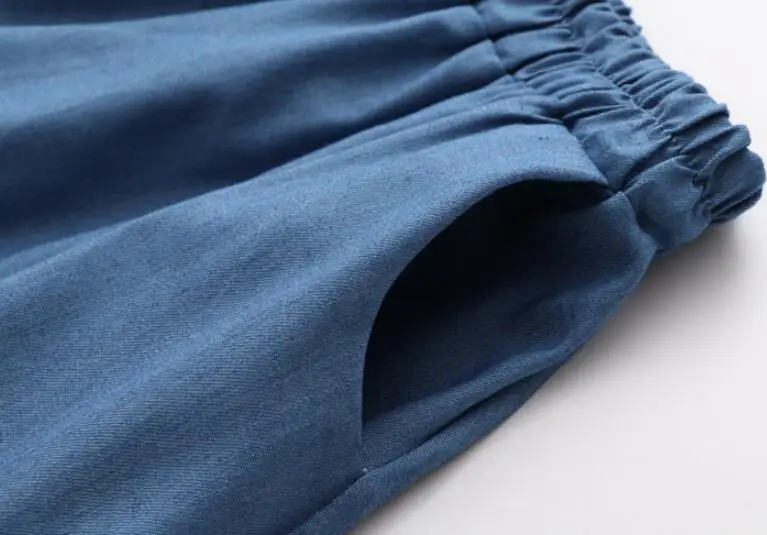 

2019 summer new Knee Length pants denim pants women Solid color loose casual Thin section wild Wide leg pants w597