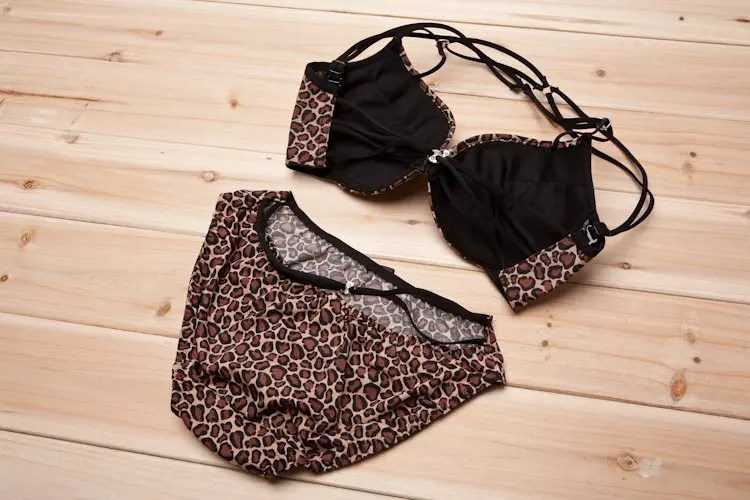 Sexy Bra Sets deep V-neck front button type push up underwear lingerie leopard bra Free shipping | Женская одежда