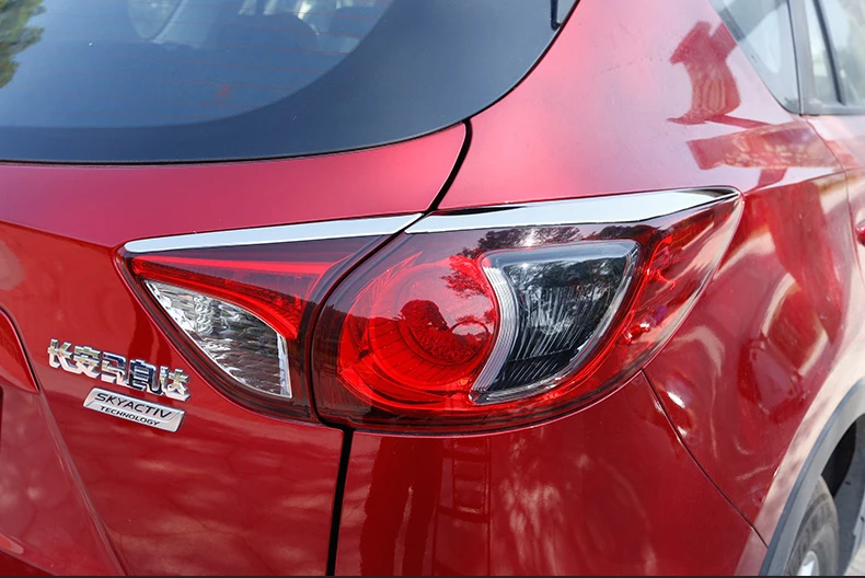 

For Mazda 2015-2017 CX-5 Tail light eyebrow decorate sticker