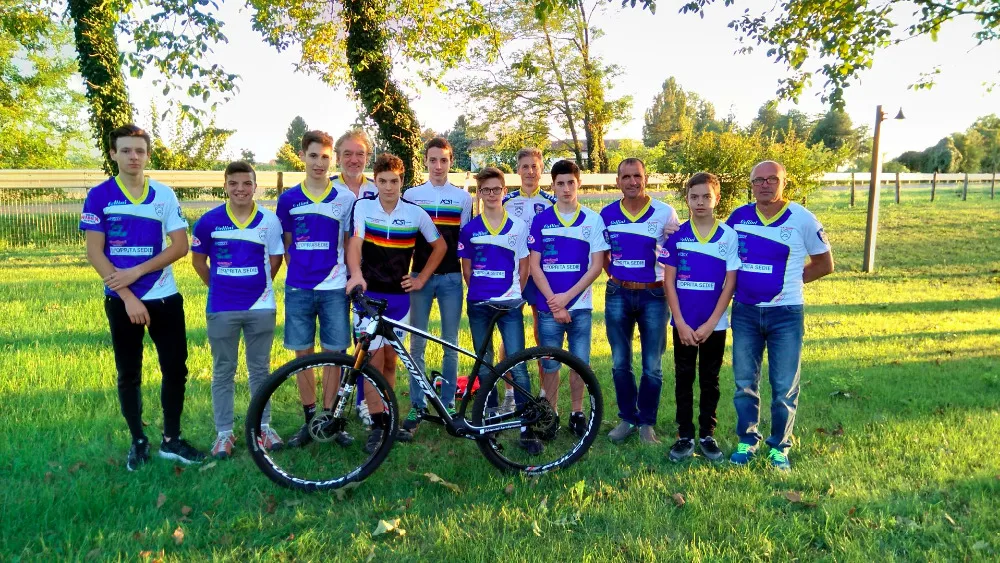 Упорная велосипедная карбоновая рама для велосипеда mtb рама 29er 27,5 ER 15 17 19 BSA BB30 коническая рама для горного велосипеда 2 года гарантии 8 цветов