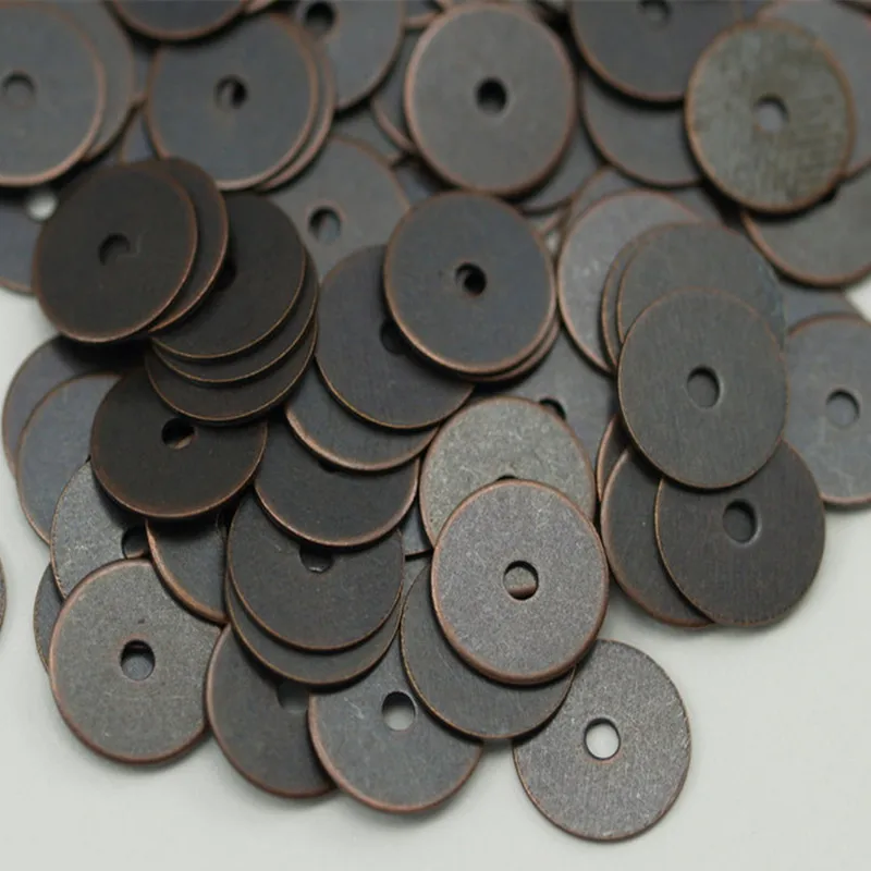 .. 100 шт. Подвески из латуни в античном медном оттенке с круглым средним