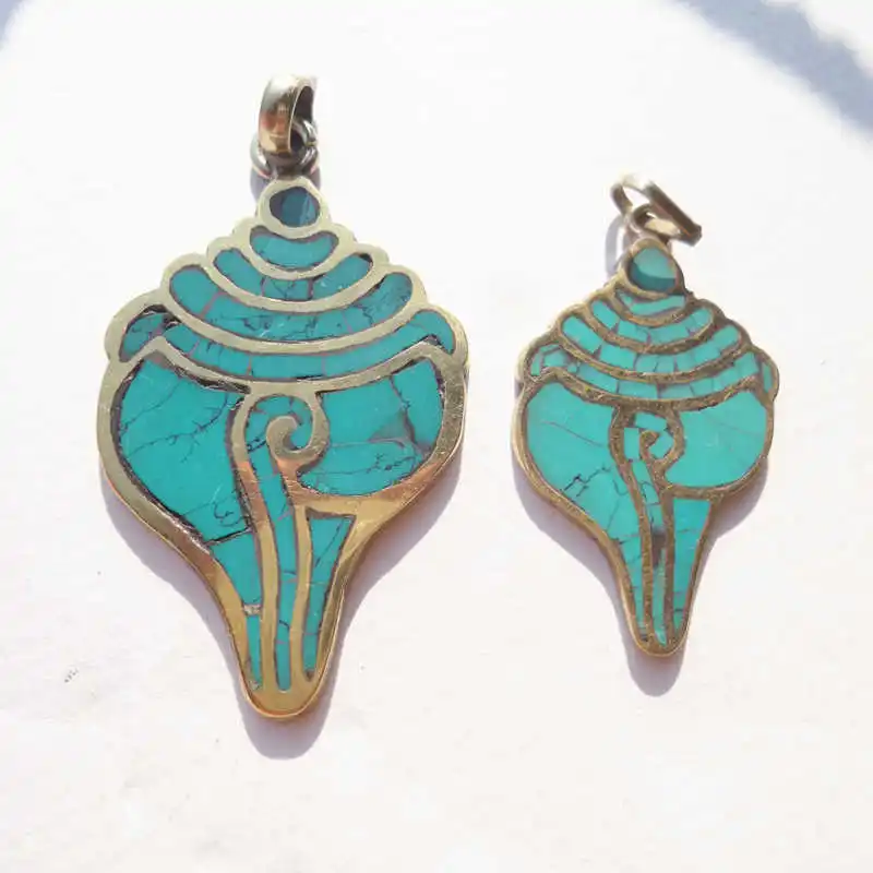 TBP151 Тибетский амулет латунный инкрустированный камень подвески в виде морской