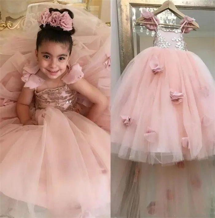 

Pink Flower Girls Dresses Spaghetti Straps Ball Gown Ruffles Tulle Pageant Birthday Dresses for Girls
