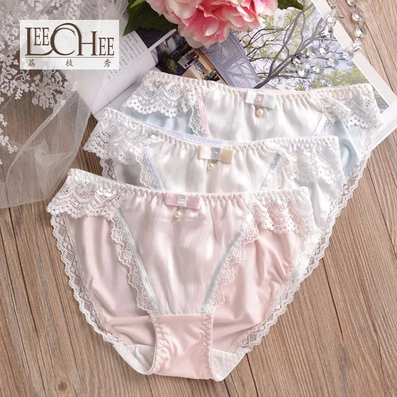 

Princess Fan ~ Japanese sweet pearl silky milk silk fairy fairy underwear low waist ladies underwear briefs JF2241