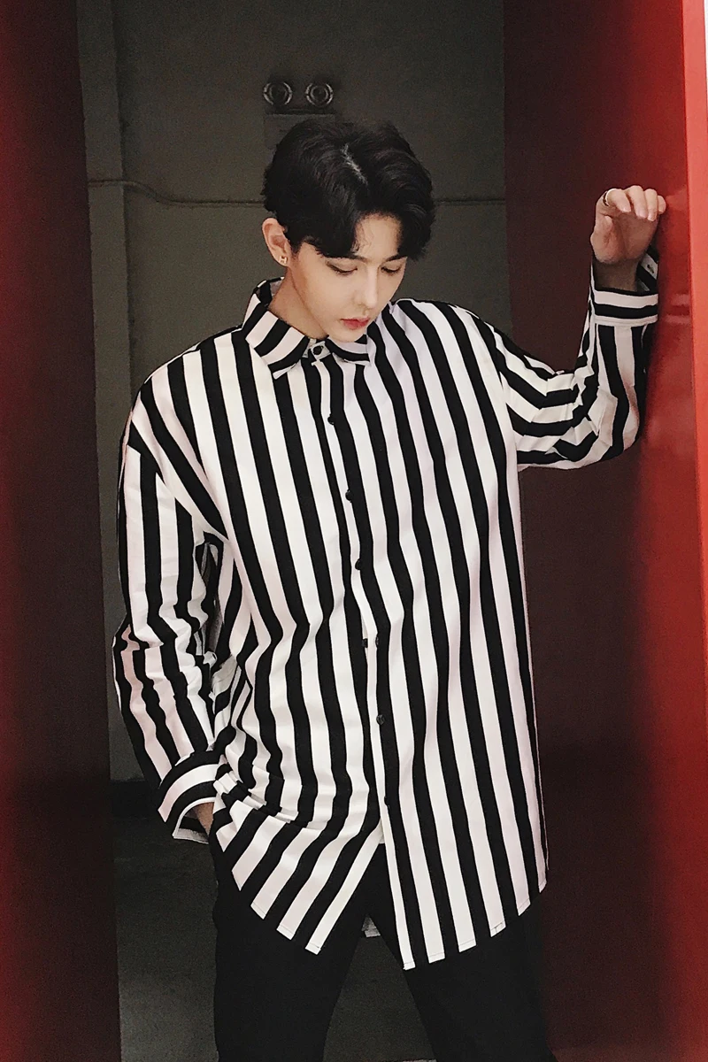 2018 мужская одежда мода GD стилист улица личность в полоску Свободная верхняя