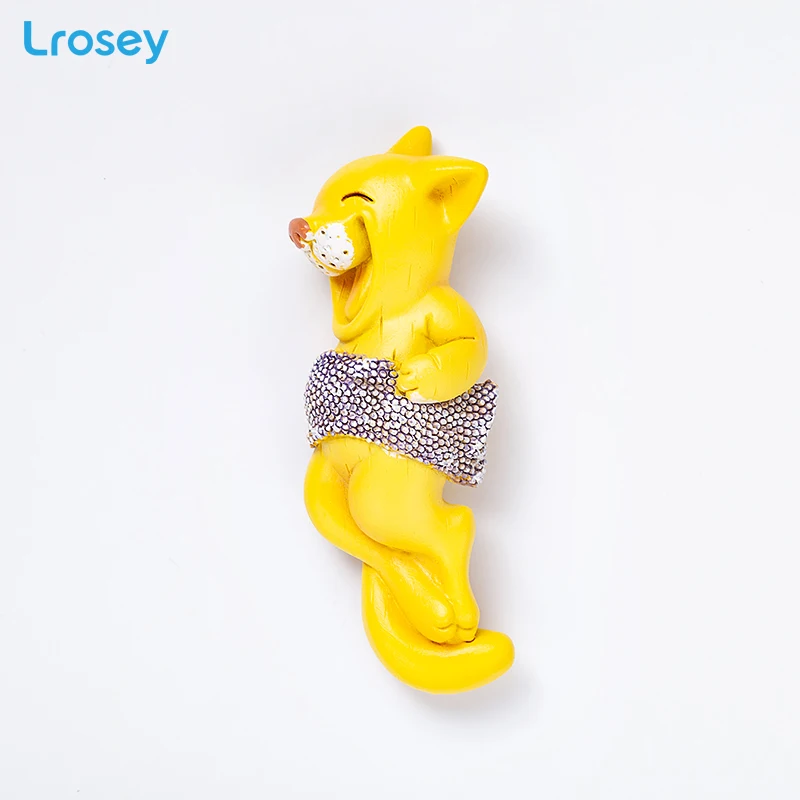 

Cute Animal Fridge Magnets Sleeping Dreaming piglet duckling bear kitten resin refrigerator stickers Home Decor message holder