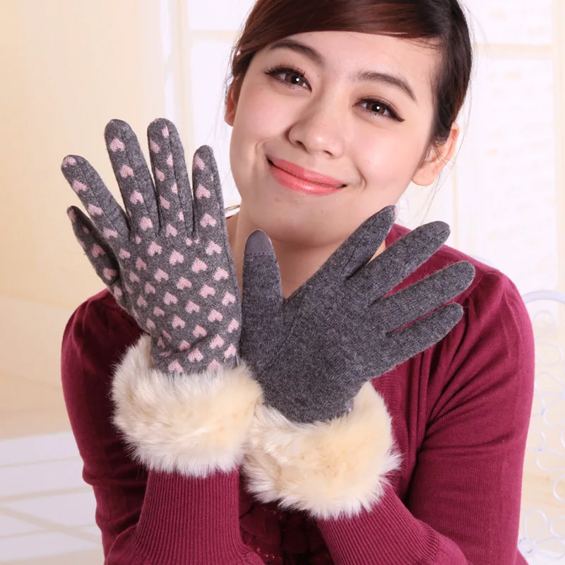 Женские вязаные перчатки с сердечками для сенсорных экранов зима-осень |
