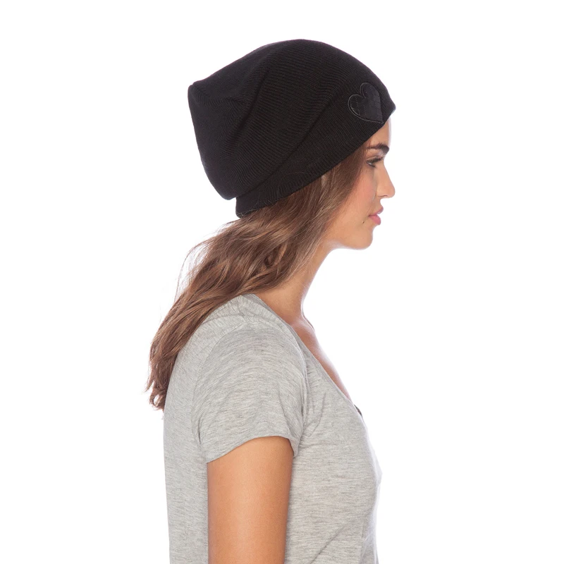 The new spring and summer 2015 European Street fashion love Pu collage knitted bonnet cold cap haoduoyi |