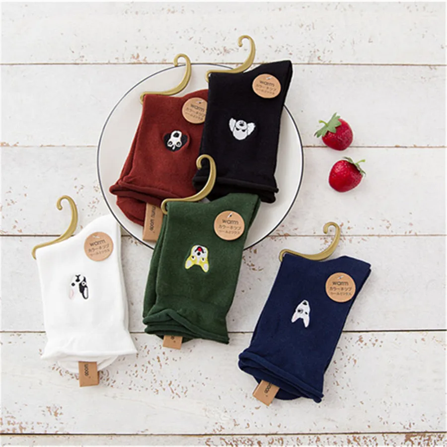 1 пара Для женщин мода вышивка собака узоры Хлопок Зима Комплект носков милый