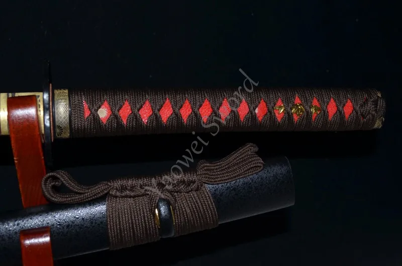 

Sales Red Damascus Blade Japanese Katana Folded Steel Samurai Sword Battle Ready Practical Sword Sharp Knife