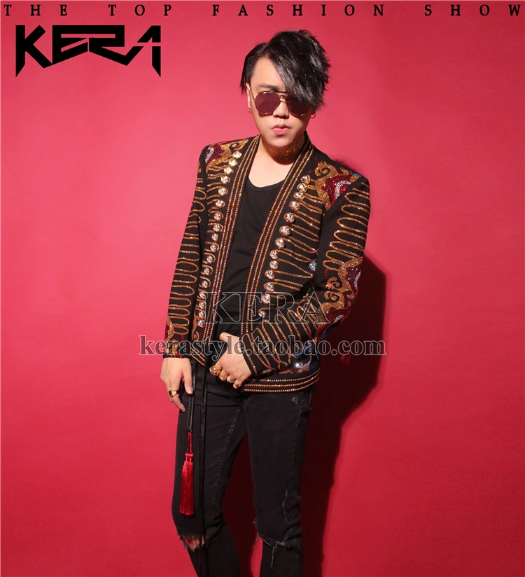 Горячая 2019 Новая мужская одежда мода тонкий золотой цвет яркий костюм Тяжелая