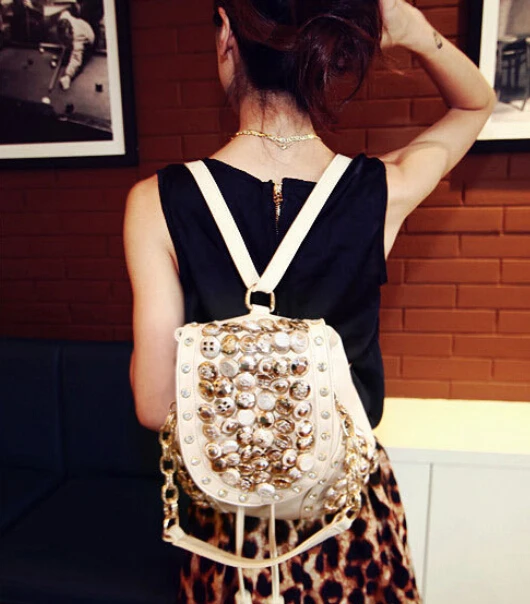 Новинка 2017 Для женщин рюкзак Искусственная кожа ретро кнопки заклепки сумка моды