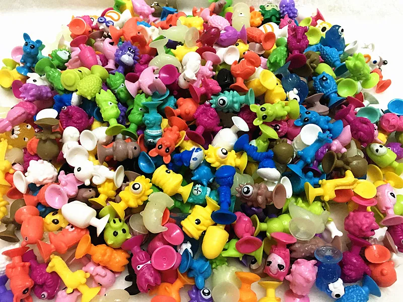 Лидер продаж миниатюрные куклы на присосках детские с морскими монстрами