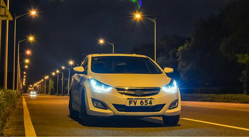 2 шт. автомобилей головной свет для фары для автомобиля Hyundai Elantra Avante MD 2012 2013 год Elantra фонарь светодиодный DRL Hi Lo Скрытая ксеноновая лампа