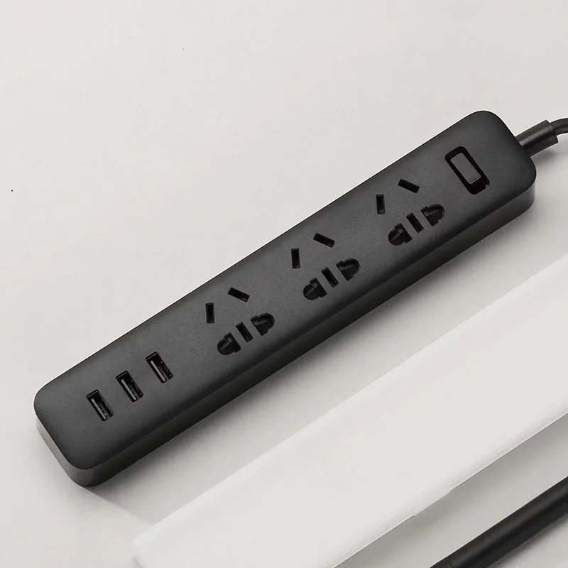 Xiaomi power Strip 3 гнезда(3 с пятью отверстиями) 3 USB Самостоятельная зарядка(5 В = 2,1 А один, 15 Вт макс