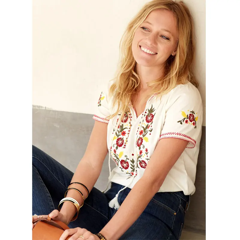 Многоцветная винтажная блузка в национальном стиле с цветочной вышивкой Мехико