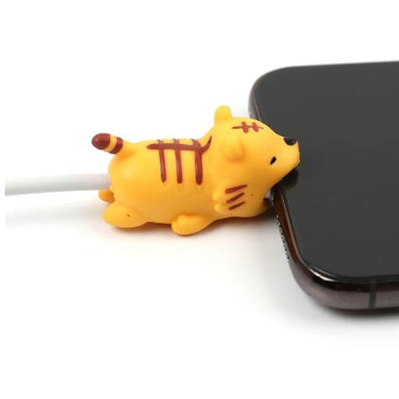 

Cute Bite Cartoon Animal Pig Cable Protector for iphone 5 6 7 8 X XS Cord Protection Protective Cover USB Charging Cable Winder
