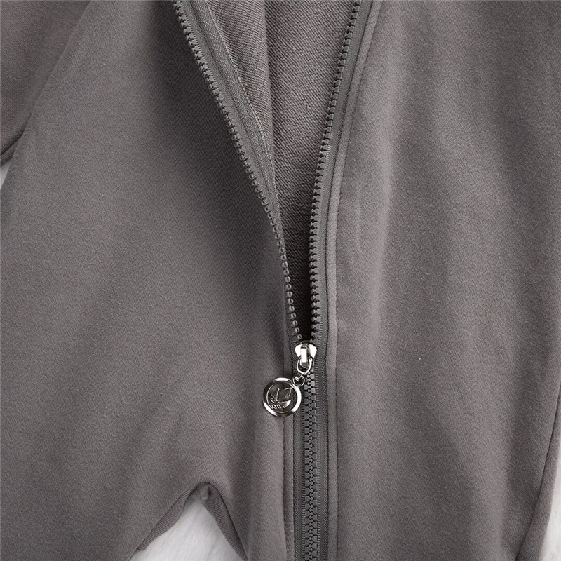 Новинка 2019 хлопковый комбинезон с объемными ушками для маленьких мальчиков и