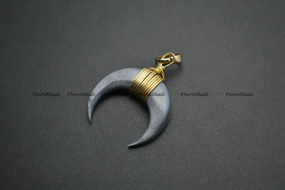 

Various color Natural Shell OX Horn Gold Color Wire Wrapped Pendants fit Necklace making