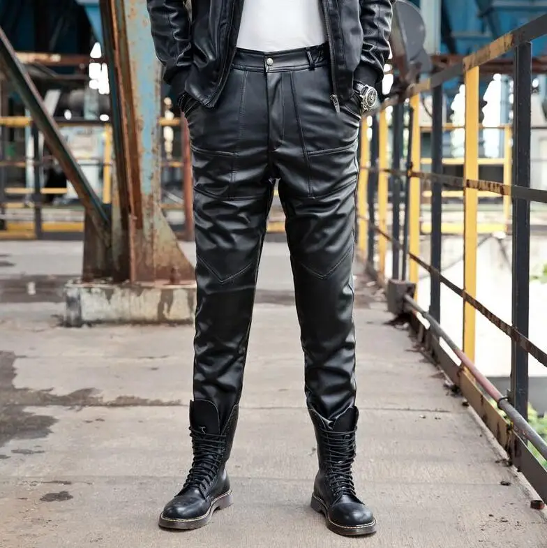 Winter loose personality fashion motorcycle faux leather pants mens feet pants thicken pu trousers for men pantalon homme black