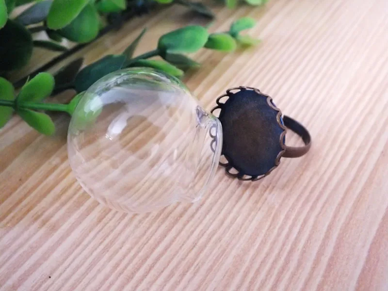 

10 наборов, 30x20 мм, маленькие прозрачные круглые стеклянные шарики, 20 мм, отверстие для рта, поднос для кольца с искусственной основой