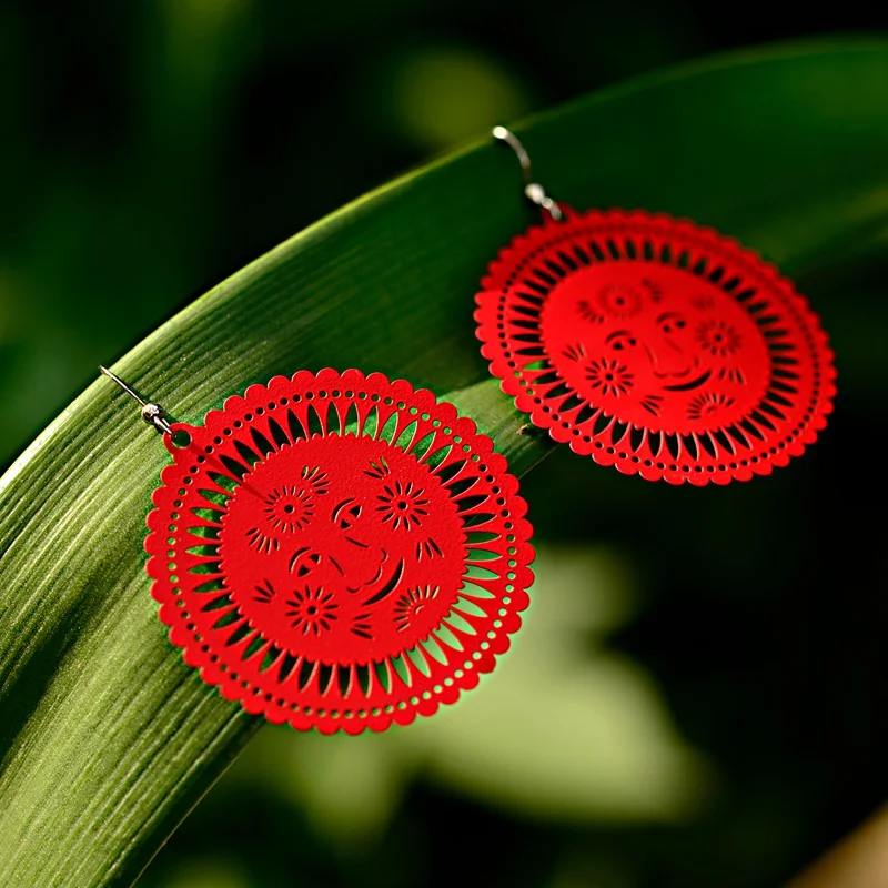 Этнические красные большие круглые серьги в виде цветка висячие лица с милым