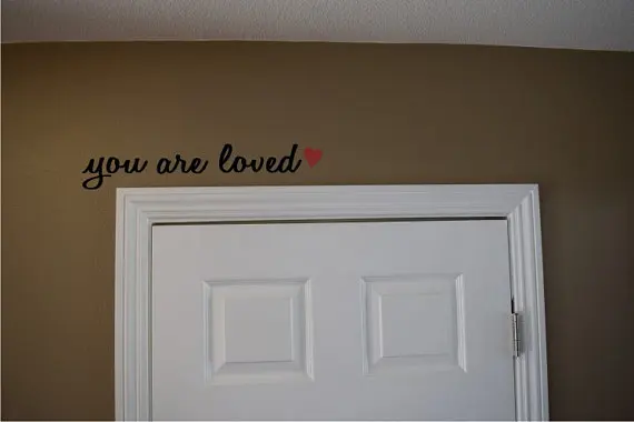Наклейка на дверь с надписью You are Love наклейка стену искусство декора стен из