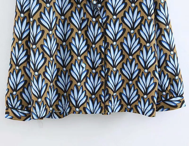 Женская блузка H. SA с длинным рукавом и принтом в виде листиков на весну 2019 | одежда