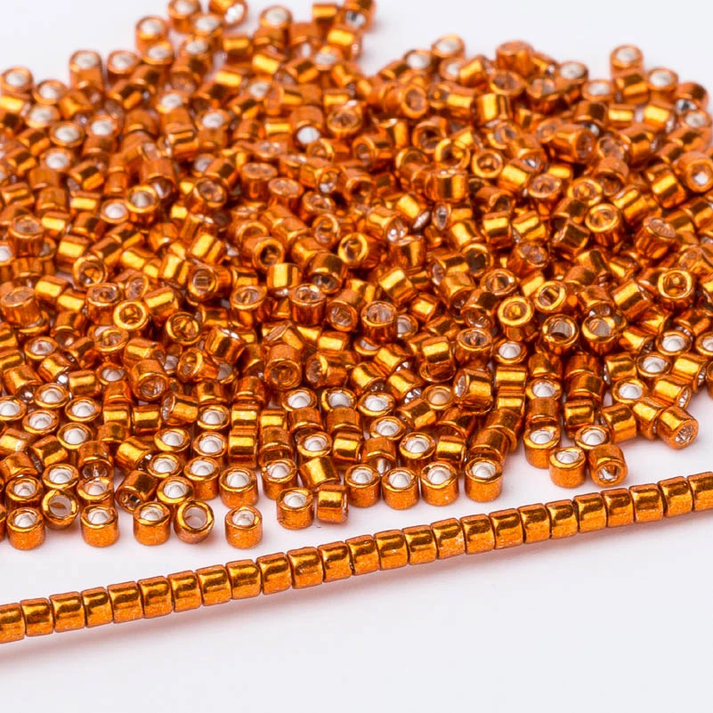 DB421 Taidian Beadwork металлические бусины Miyuki Delica 11/0 для бисера браслет 1,6x1,3 мм японский бисер поставщик 10 г/лот около 2000 штук - Цвет: DB421