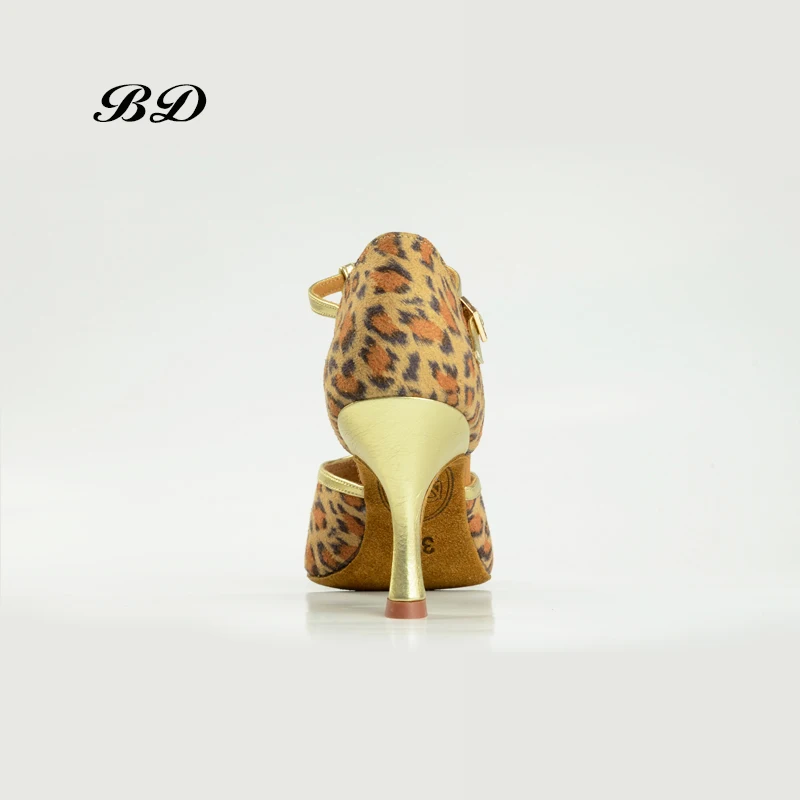 BD 2366 Dance Shoes Ballroom Women Latin shoes Dancing WOMAN Shoe FREE BAGS AND Heel Protection Cover Leopard Satin Sneakers HOT | Спорт и
