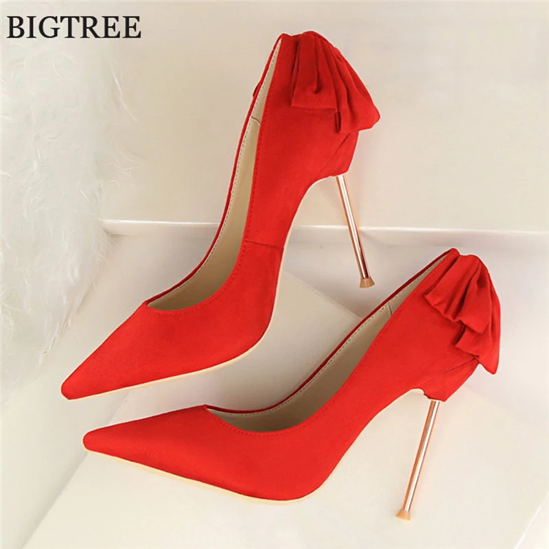 Женские туфли лодочки с острым носком модные однотонные из флока на высоком