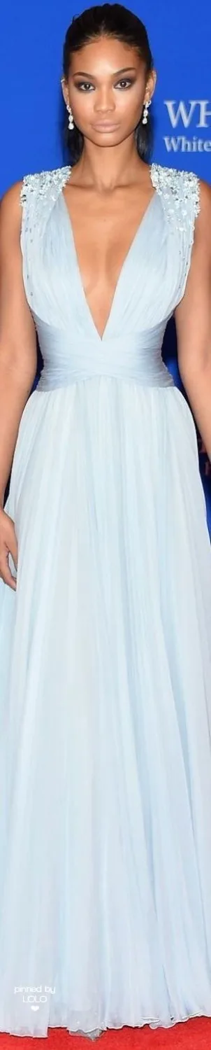 Элегантные красной ковровой дорожке платья знаменитостей глубокий V шеи Ruched