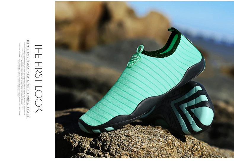 Aqua Shoes Unisex Quick Dry Water Shoes Plus Size Outdoor Sneakers Women Light Non-slip Swimming Shoes Soft Lovers Beach Shoes