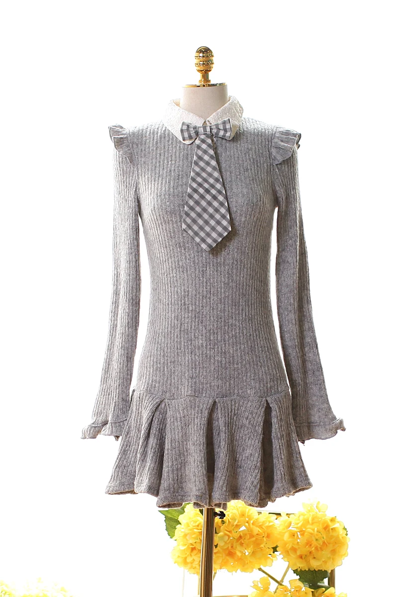 

Princess sweet lolita dress Autumn and winter stripes knitted dress A word sweet dress tie bow long sleeves women UF139