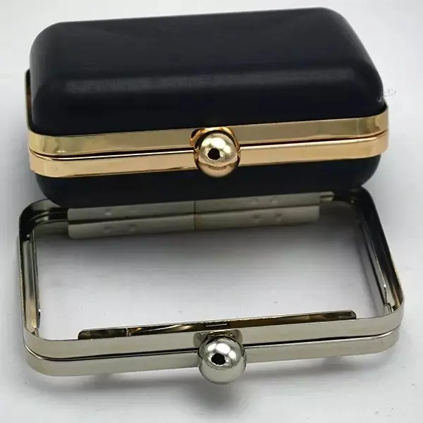 13.5 x 9 cm light Gold Clutch Purse Frame with Ball Clasp and Plastic Cover
