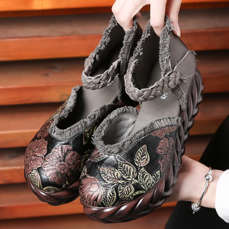 Женские кожаные сандалии на высоком каблуке 5 см с вышивкой женские ремешком