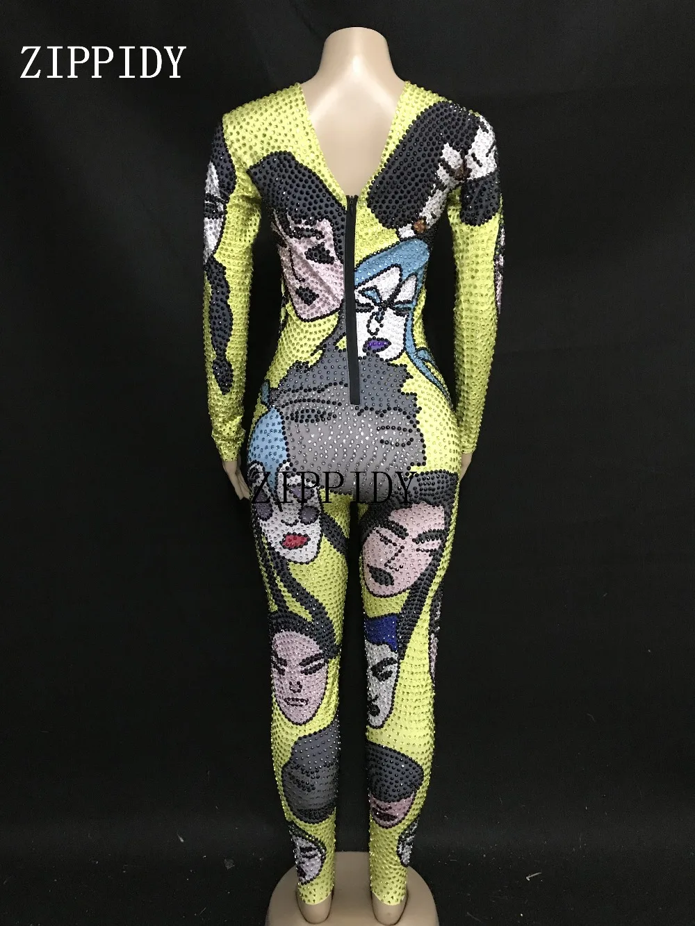 Рисунок 5 - Женский комбинезон со стразами