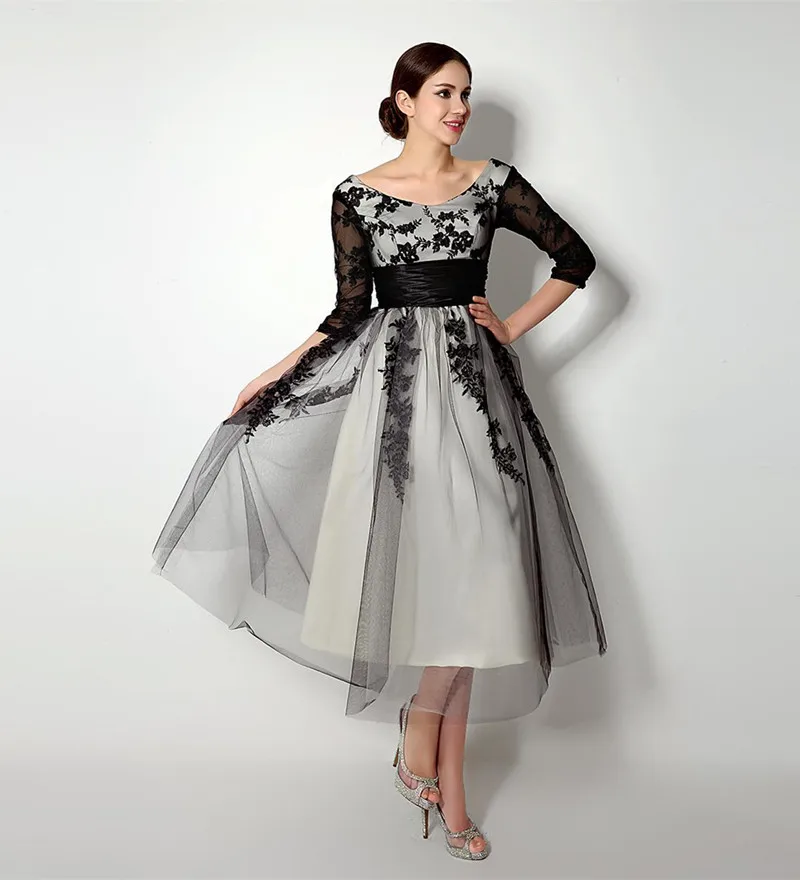 Vintage White and Black Wedding Dresses 