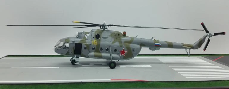 

1:72 российские военно-воздушные силы MI17 модель вертолета с вооруженным транспортом trumpeter 37047