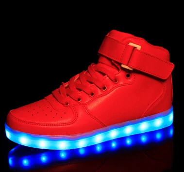 Мужская обувь с высоким берцем и зарядкой от USB светящаяся со светодиодной