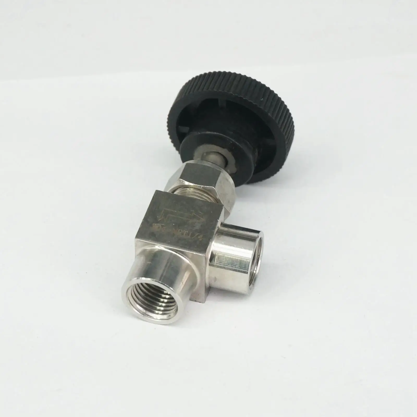 

1/4" NPT Female Elbow Needle Valve 304 Stainless Steel Flow Control