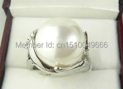 

FREE SHIP >>Beautiful! White seashells pearl silver Jewelry ring size: 8#