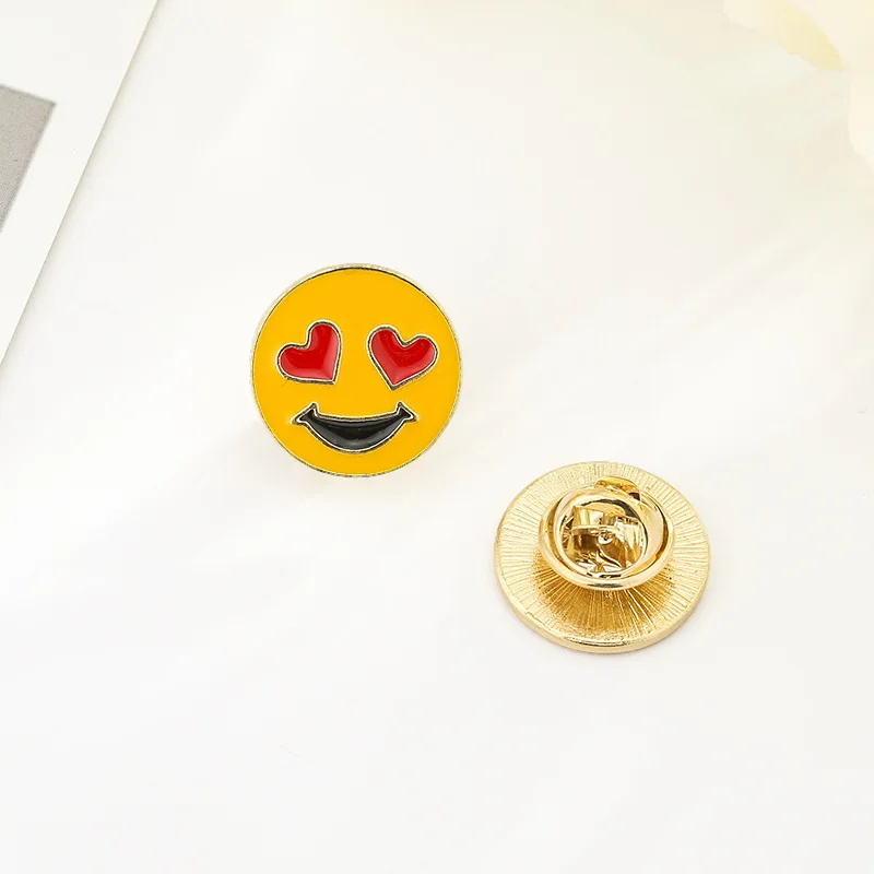 Original Dice Emoji Expression Bag Decoration Enamel Brooch Japanese Style Spoof Fun Collar Pin Badge Women Clothes Jewelry | Украшения и