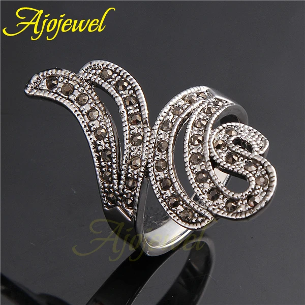 Женское Винтажное кольцо Ajojewel черное с фианитами | Украшения и аксессуары