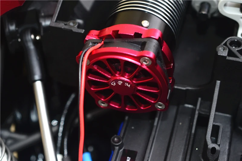 CNC алюминиевый радиатор двигателя с охлаждающим вентилятором для TRAXXAS