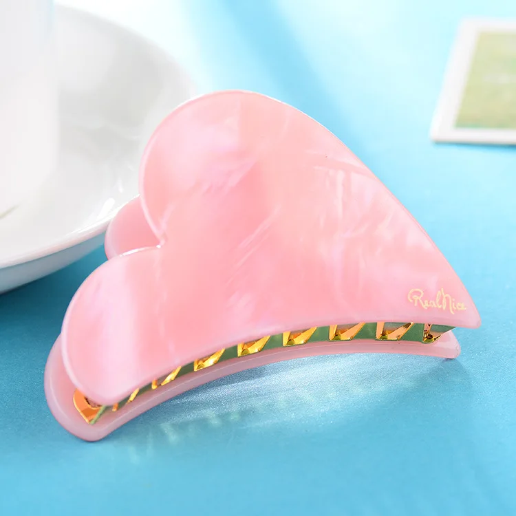 

Buena Multi Heart-shaped hair clips Korean Style Large Acrylic Hair Claw Alloy Salon Hair Claw Jaw