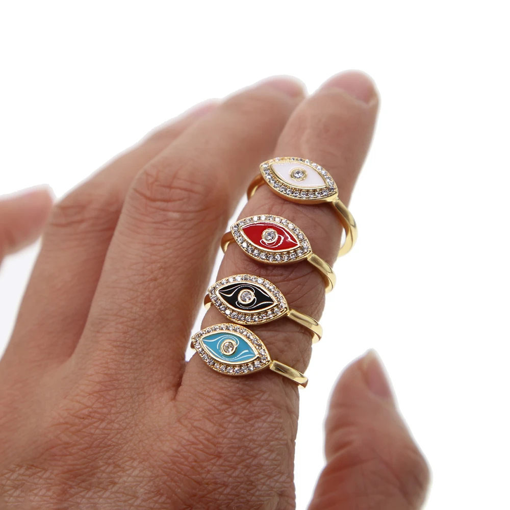 Женское кольцо с красной черной синей и белой эмалью кубическим цирконием