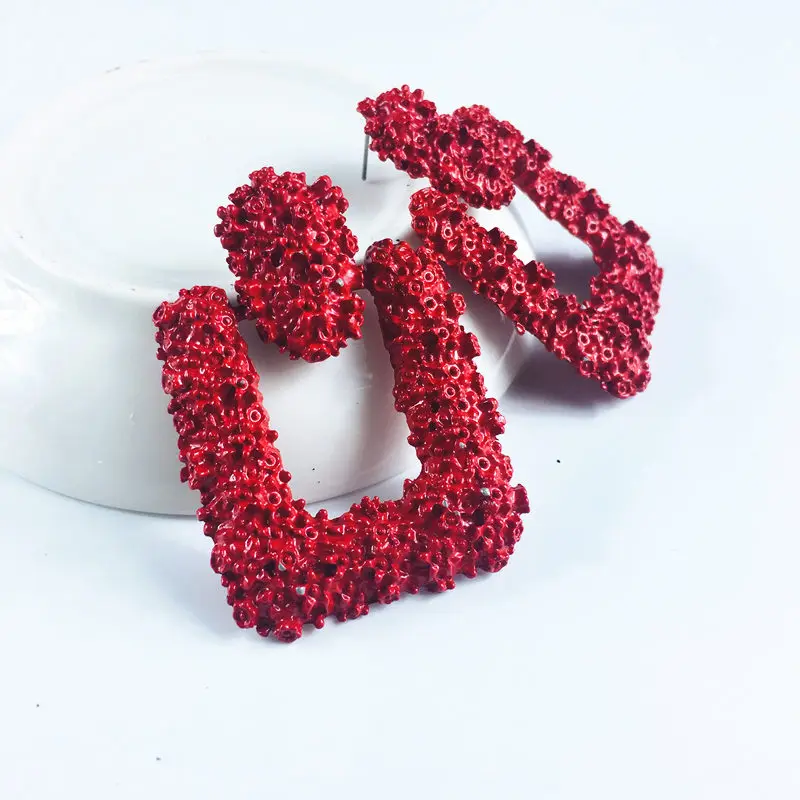 UfavoirtVintage серьги для женщин золотого цвета геометрические массивные серьги текстура металлические серьги в форме капли Висячие модные ювелирные изделия